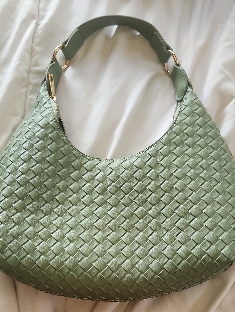 Woven Shoulder Bag in Sage Green